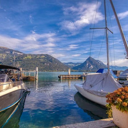 Strandhuesli Directly On Lake Thun Därligen 외부 사진